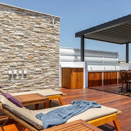 Chris Le Mare Gold Luxury Villa *